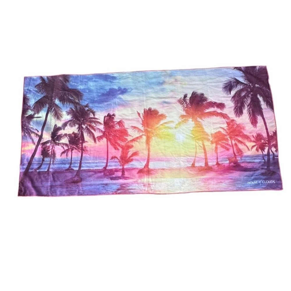 House of Clouds multicoloured beach towel